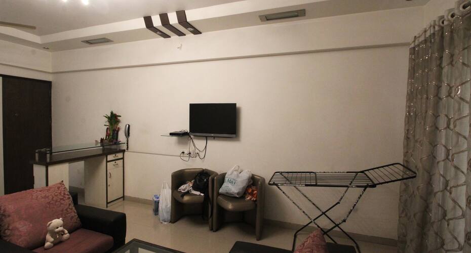 Shri Venkateshwara Service Apartment, Pune 4